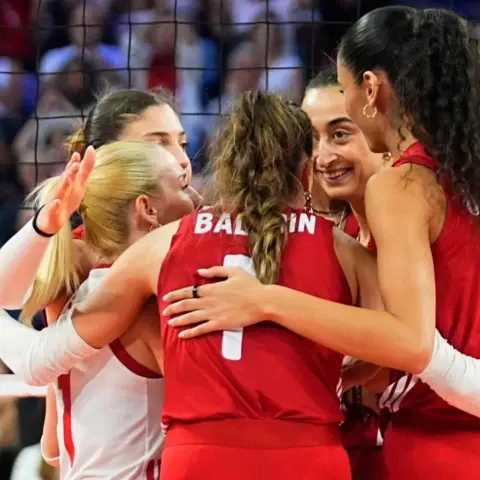 Voleybol Ekipmanları: Filenin Sultanları'nın Başarısının Sırrı