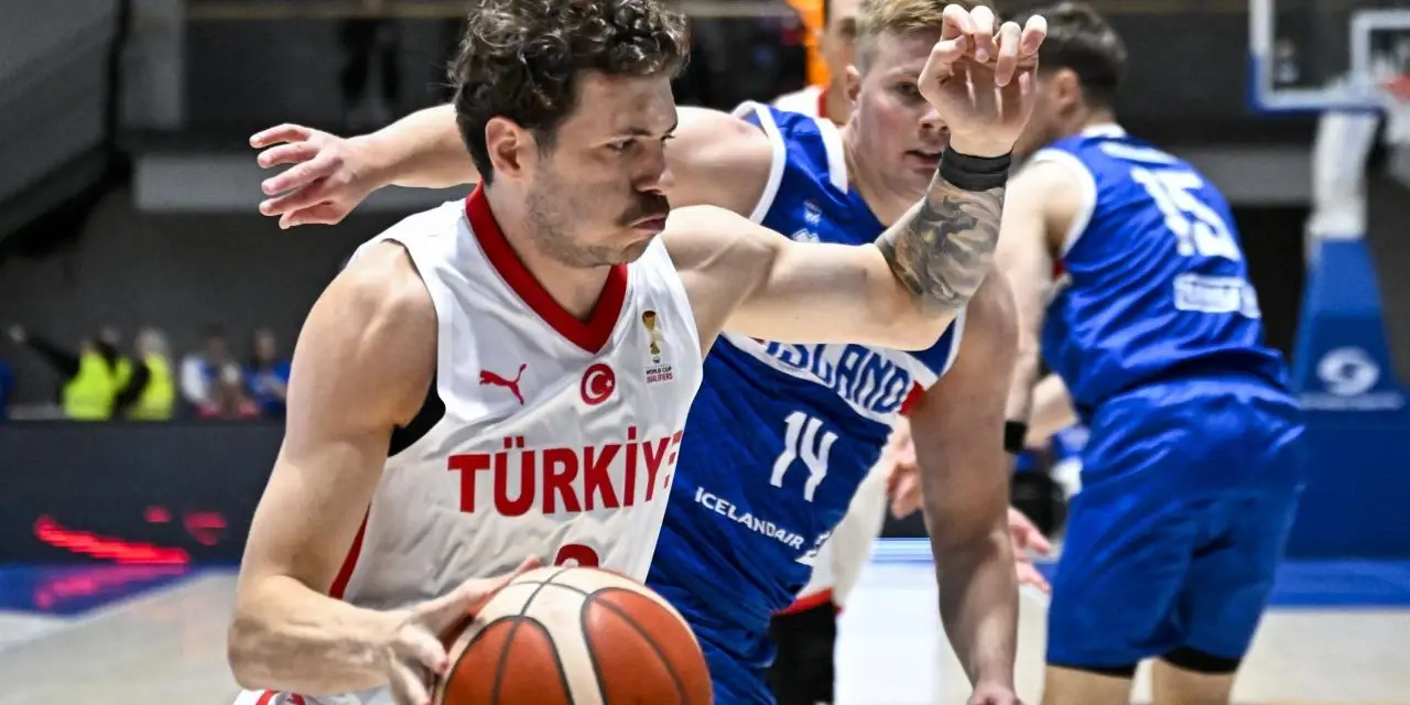 Basketbol Ekipmanları: Milli Takım Başarısının Ardındaki Malzemeler