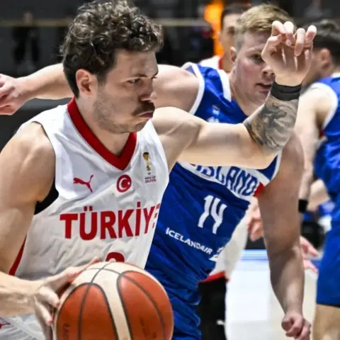 Basketbol Ekipmanları: Milli Takım Başarısının Ardındaki Malzemeler