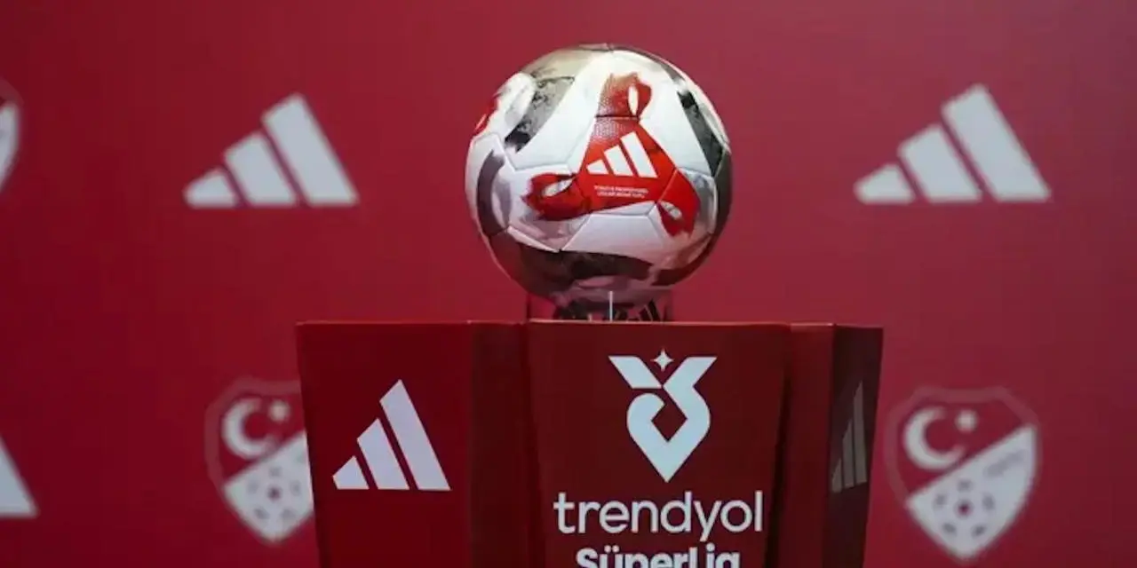 Futbol Malzemeleri: Süper Lig’in Transfer Dönemi ve Ekipman