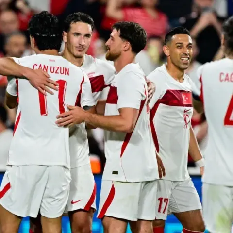 Futbol Malzemeleri: Milli Maçlar İçin Doğru Ekipman Seçimi