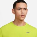 Nike Dri- Fit Miler Erkek Tişört görsel 3
